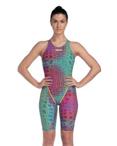 Front view of Arena Powerskin ST NEXT Caimano Limited Edition Openback Kneesuit - Aurora Caimano